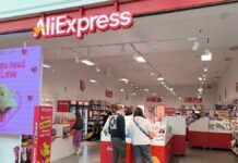 La UE cobrará tres euros a los paquetes de bajo coste de Temu, Shein o AliExpress que entren en el mercado comunitario | Economía