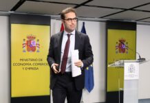 El Gobierno inicia la tramitación de la cuenta de ahorro que permitirá a los particulares agrupar sus inversiones | Mercados Financieros