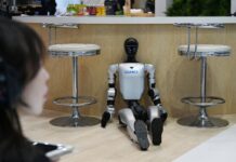 Japón trata de evitar la “gran derrota digital” | Carta del corresponsal