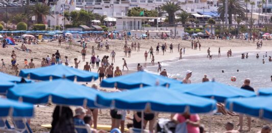 El turismo deja definitivamente atrás la pandemia y vuelve a aportar el 12,6% del PIB a España | Economía