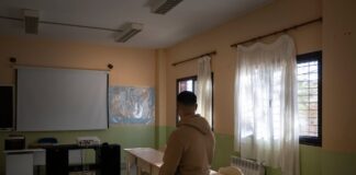 Aprender entre muros: la educación en los centros penitenciarios como vía de reinserción social | Formación | Economía