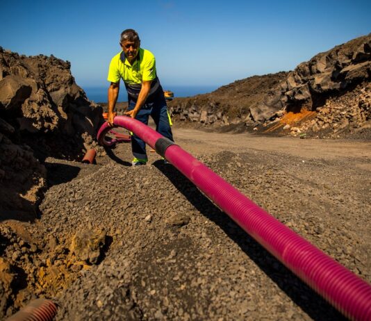 Los expertos de Trabajo alertan del “peligro potencial” de que empleados cualificados o experimentados solo cobren el salario mínimo | Economía