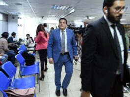 Juez del TCE devuelve los derechos políticos a Alembert Vera, expresidente del CPCCS | Política | Noticias