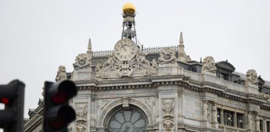El Banco de España ganó 234 millones en 2025 tras dos años sin beneficios | Economía