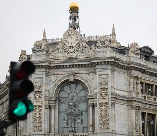 El Banco de España ganó 234 millones en 2025 tras dos años sin beneficios | Economía