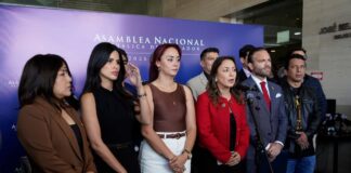 Los 66 asambleístas de ADN preparan querellas contra coordinador de la bancada de RC, Juan Andrés González | Política | Noticias