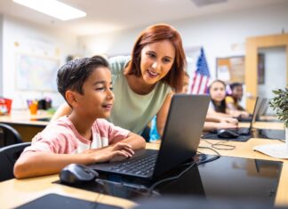 Docentes, desigualdad y algoritmos: las preguntas que marcarán la educación del futuro