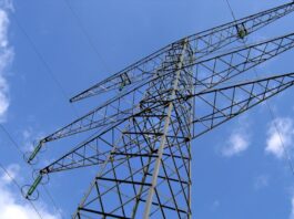 El Ejecutivo y la CNMC blindan la retribución eléctrica en el 6,58% hasta 2031 | Economía nacional e internacional