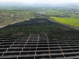 La banca frena la financiación a proyectos renovables al empeorar las perspectivas de sector | Empresas