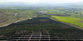 La banca frena la financiación a proyectos renovables al empeorar las perspectivas de sector | Empresas