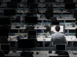 Las empresas creen que la desmotivación de los jóvenes influye más en el absentismo que las plantillas envejecidas | Economía