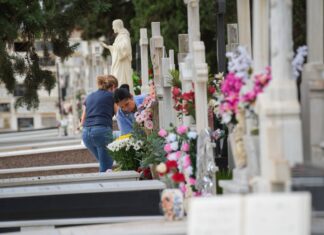 Errores al hacer la renta de un fallecido: qué declarar y cómo reclamar si sale a devolver | Economía