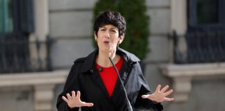 Elma Saiz: el salto a la portavocía tras la gran polémica de las cuotas de los autónomos | Economía