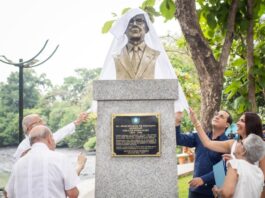 Municipio develó busto de Luis Noboa Icaza en parque de Urdesa, en Guayaquil | Política | Noticias