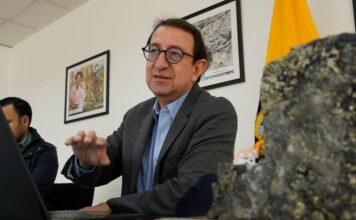 Viceministro de Minas renuncia tras alerta de posible continuidad del proyecto Loma Larga | Política | Noticias