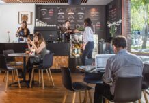 Espacios donde trabajar, reunirse y hacer comunidad | Economía