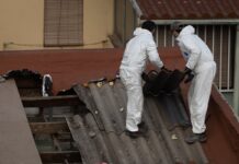 La Seguridad Social empieza a pagar indemnizaciones a las víctimas del amianto cuatro años después de lo previsto | Economía