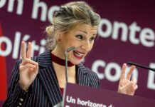 Díaz acelera la norma para evitar que las empresas absorban la subida del salario mínimo con la eliminación de pluses | Economía