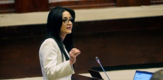 Viviana Veloz denuncia persecución política y dice que Fiscalía muestra ‘agilidad selectiva’ | Política | Noticias