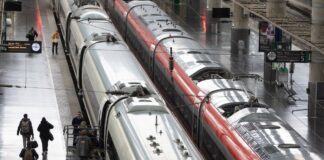 Alerta lluvias extremas: Renfe ofrece cambios y devoluciones gratuitas a los viajeros afectados por la alerta roja | Empresas