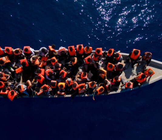 Racismo migratorio, suicidio europeo | Economía