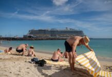 Los puertos españoles baten un nuevo récord histórico de cruceros, con un aumento del 10% | Empresas