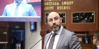 Comisión de Justicia recomienda al pleno de la Asamblea no aprobar informe de 2025 de la Judicatura presentado por Mario Godoy en enero pasado | Noticias |