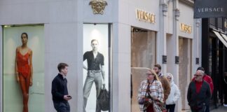 Prada juega fuerte en el sector del lujo y desafía a los gigantes franceses | Negocios