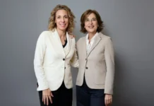 LLYC Barcelona nombra Directora General a Àngels Chacón