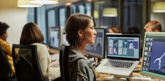 El empleo tecnológico se frena en España tras varios años al alza | Economía