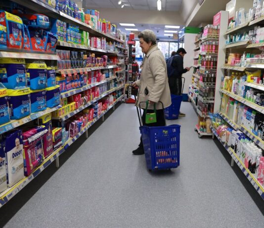 La inflación en la zona euro cae al 1,7% y se acerca a los niveles de la pandemia | Economía