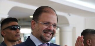 Ministro del Interior advierte a narcotraficantes: ‘Aquellos que pretenden usar puertos ecuatorianos para salir con los botes rápidos para contaminar (con droga) van a ser atacados’ | Seguridad | Noticias