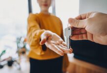 Tengo vivienda, pero no liquidez: guía legal para garantizar una vejez digna | Mis Derechos | Economía