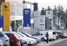 El precio de los coches se estabiliza tras el fuerte repunte de la crisis inflacionista | Economía