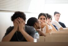 El Consejo Económico y Social critica al Gobierno por no definir ayudas a pymes en el estatuto del becario | Economía