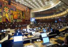 Asambleístas piden explicaciones al Gobierno por decisión presidencial de subir los aranceles a Colombia | Política | Noticias