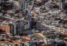 El pesimismo sobre la vivienda empeora la percepción del clima económico de los españoles | Economía nacional e internacional