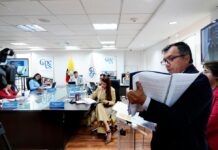 Pugna en elección del fiscal del Estado: veedora sobreseída en un caso relacionado con el plagio de Fernando Balda pide el cese de otro veedor que alerta de posibles irregularidades | Política | Noticias