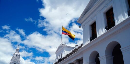 Presidencia pide a la Corte Constitucional que aclare y amplíe sentencia sobre participación privada en el sector eléctrico | Política | Noticias