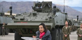 El disparado déficit con EE UU y la estrategia en industria militar | Opinión