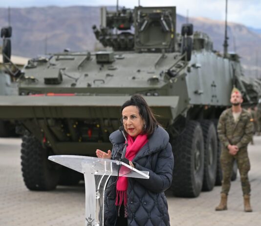 La batalla de Santa Bárbara con Indra amenaza créditos por más de 14.000 millones a la industria de defensa | Economía