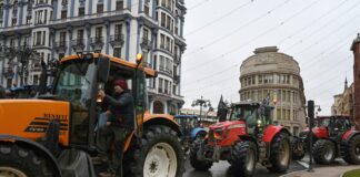 El campo inicia una semana de protestas contra el acuerdo con Mercosur y pide cambios en la política agraria | Economía