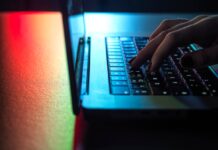 Webs que se hacen pasar por oficiales para engañar al consumidor | Negocios