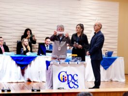 Elección del fiscal general se inicia con comisionados que alcanzaron bajo rendimiento en méritos | Política | Noticias