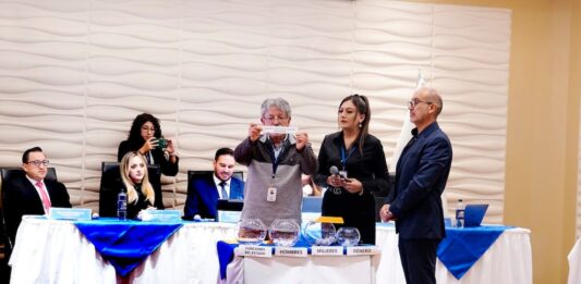 Elección del fiscal general se inicia con comisionados que alcanzaron bajo rendimiento en méritos | Política | Noticias