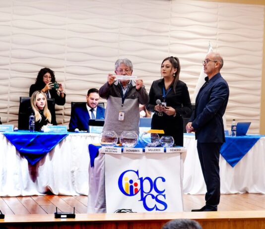 Elección del fiscal general se inicia con comisionados que alcanzaron bajo rendimiento en méritos | Política | Noticias