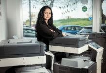 La inteligencia artificial divide las oficinas: “Aquí felicitamos a quienes encuentren un nuevo uso para ChatGPT” | Negocios