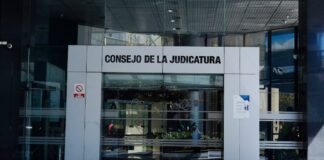 Tres directores provinciales de la Judicatura fueron destituidos por atribución de funciones | Política | Noticias