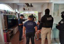 Leonardo Cortázar será extraditado y llegará este martes a Guayaquil | Política | Noticias