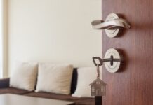 La duración mínima del alquiler salva a una inquilina del desahucio de una inmobiliaria | Mis Derechos | Economía